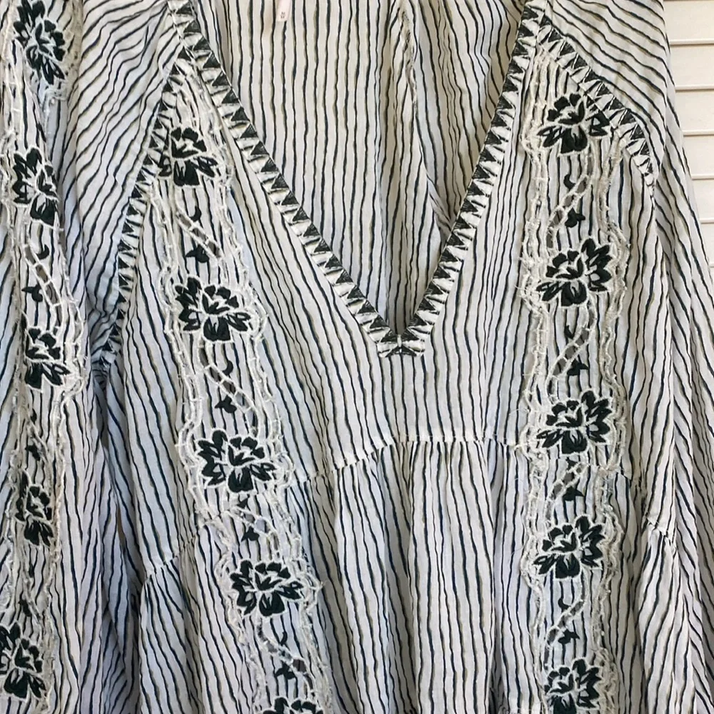 Free People Tunic. - Picture 6 of 6